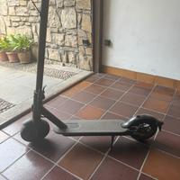 Monopattino elettrico Mi 1s