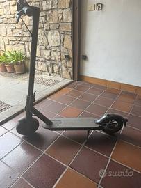 Monopattino elettrico Mi 1s