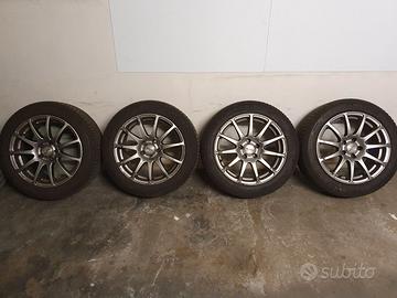 Cerchi in lega 17" con gomme invernali