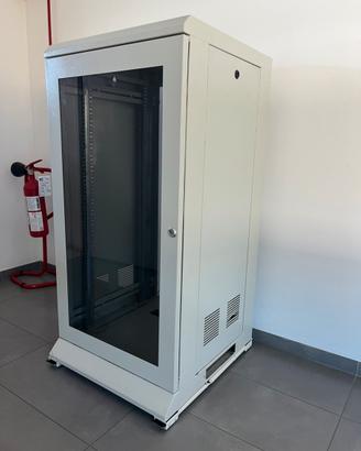 Armadio rack per server