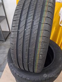 pneumatici 215/55r18