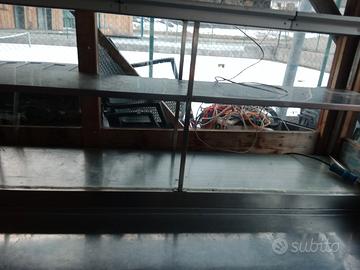 banco frigo con tre porte  ed frigo incorporato 