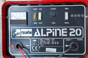 Carica batterie auto come nuovo