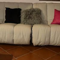 Tris di divani in tessuto