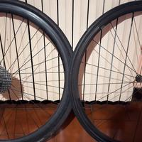 Ruote carbonio freni tradizionali