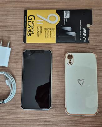 Apple IPhone XR 64Gb White