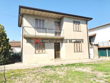 TAGLIO DI PO - CASA SINGOLA CON GIARDINO
