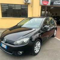 Volkswagen Golf Anno 2010 1.6 Benz/GPL