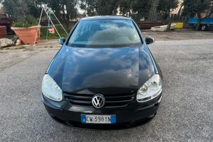 Golf V 2.0 tdi 140 cv Sportline