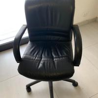 ARREDAMENTO UFFICIO