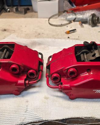 Maserati Granturismo pinze Brembo + pastiglie