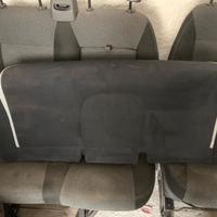 Sedili Lancia Ypsilon 2022 colori jeans