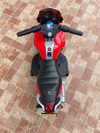 Moto elettrica bimbo