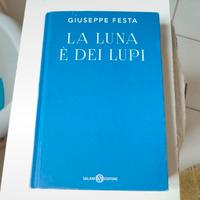 La luna è dei lupi