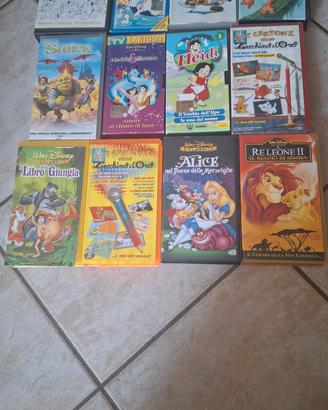 Lotto 12 VHS Cartoni Animati Disney e Classici 