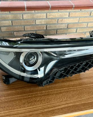 Faro destro Alfa Romeo Stelvio
