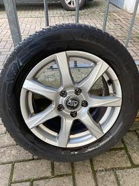 Cerchi in lega + gomme antineve