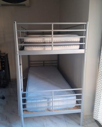 letto a castello Ikea + 2 materassi 