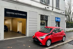 Toyota Aygo Connect 1.0 x-clusiv 72cv 5p *90000KM*