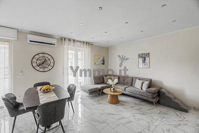 Appartamento di 80 m² con 3 locali e posto auto a 