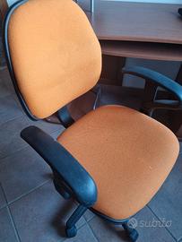 poltroncina regolabile in altezza 