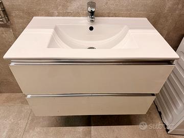 Mobile bagno sospeso con specchio e led