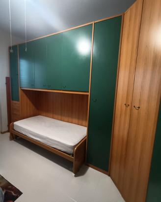 Camera da letto completa Armadio Rete e Materasso