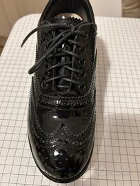 scarpe nere  vernice