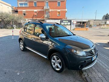 Dacia sandero stepway GPL Casa madre