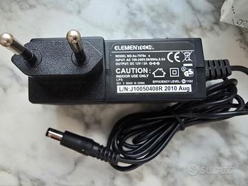 Alimentatore 12V 2A