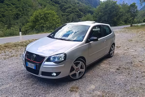 V. Polo 1.8 T 20v 3p GTI leggere descrizione.