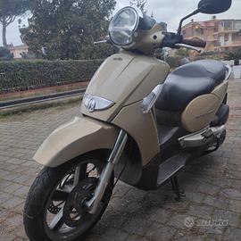 Aprilia scarabeo 500