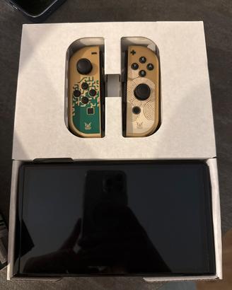 Nintendo Switch OLED Limited Edition Zelda