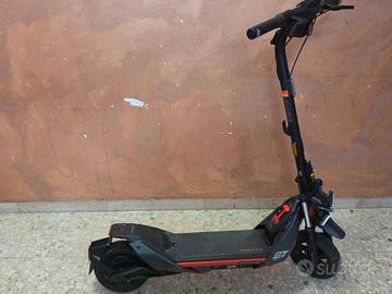 Monopattino elettrico zt3 pro