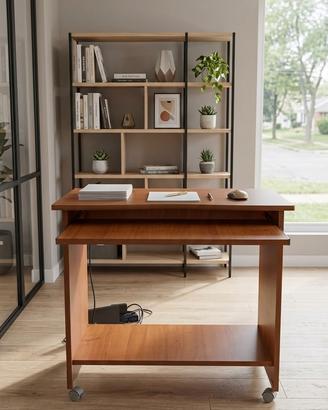 scrivania porta pc in legno  con ruote