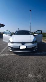 VOLKSWAGEN Golf 8ª serie - 2022