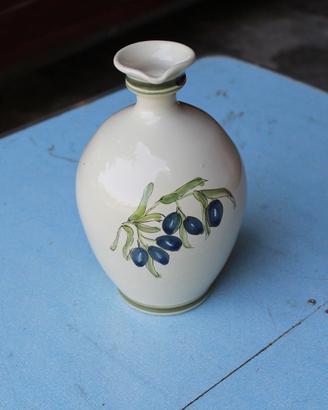 brocca di ceramica