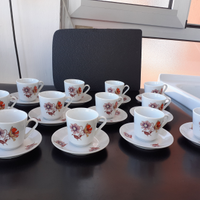 12 Tazzine in porcellana vintage della KAHLA