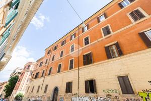 3 LOCALI A ROMA