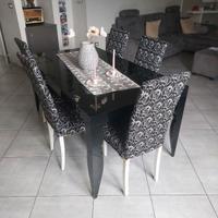 Tavolo e sedie
