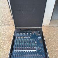 Mixer Yamaha MG 166 CX USB