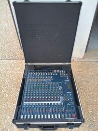 Mixer Yamaha MG 166 CX USB