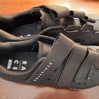 Scarpe mountain bike e pedali