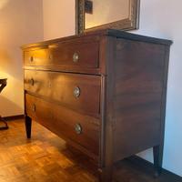 antico mobile in noce