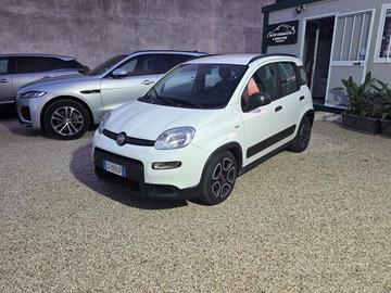 Fiat Panda 1.0 FireFly S&S Hybrid City Cross