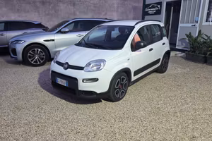 Fiat Panda 1.0 FireFly S&S Hybrid City Cross