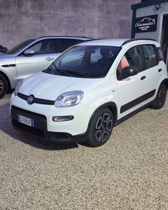 Fiat Panda 1.0 FireFly S&S Hybrid City Cross