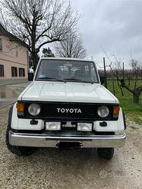 Toyota land cruiser vx turbo diesel