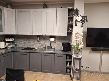 cucina più elettrodomestici 