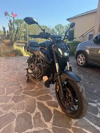 Yamaha Mt 07 depotenziata A2 (35kw)